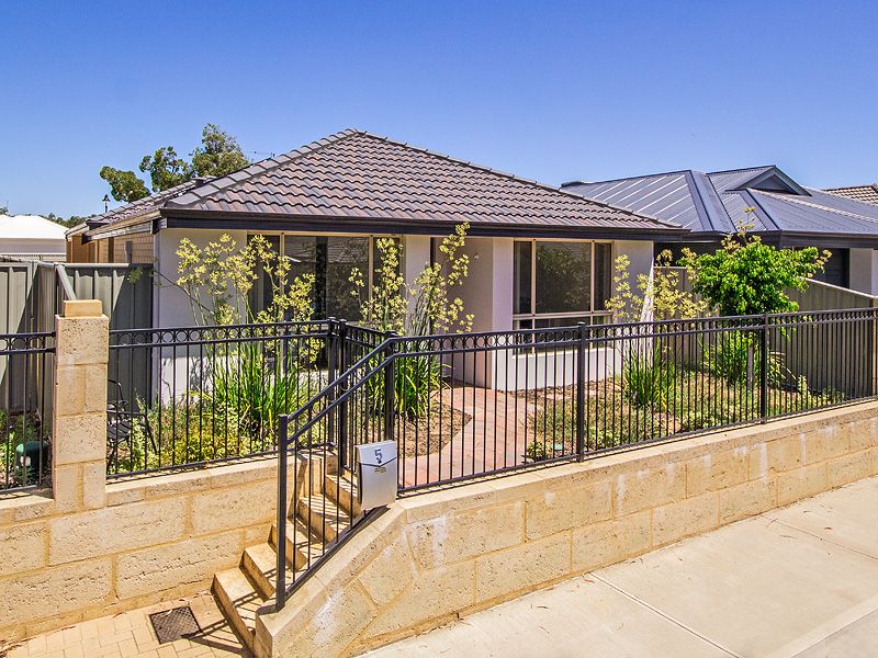 5 Finchley Way, Wellard WA 6170, Image 0