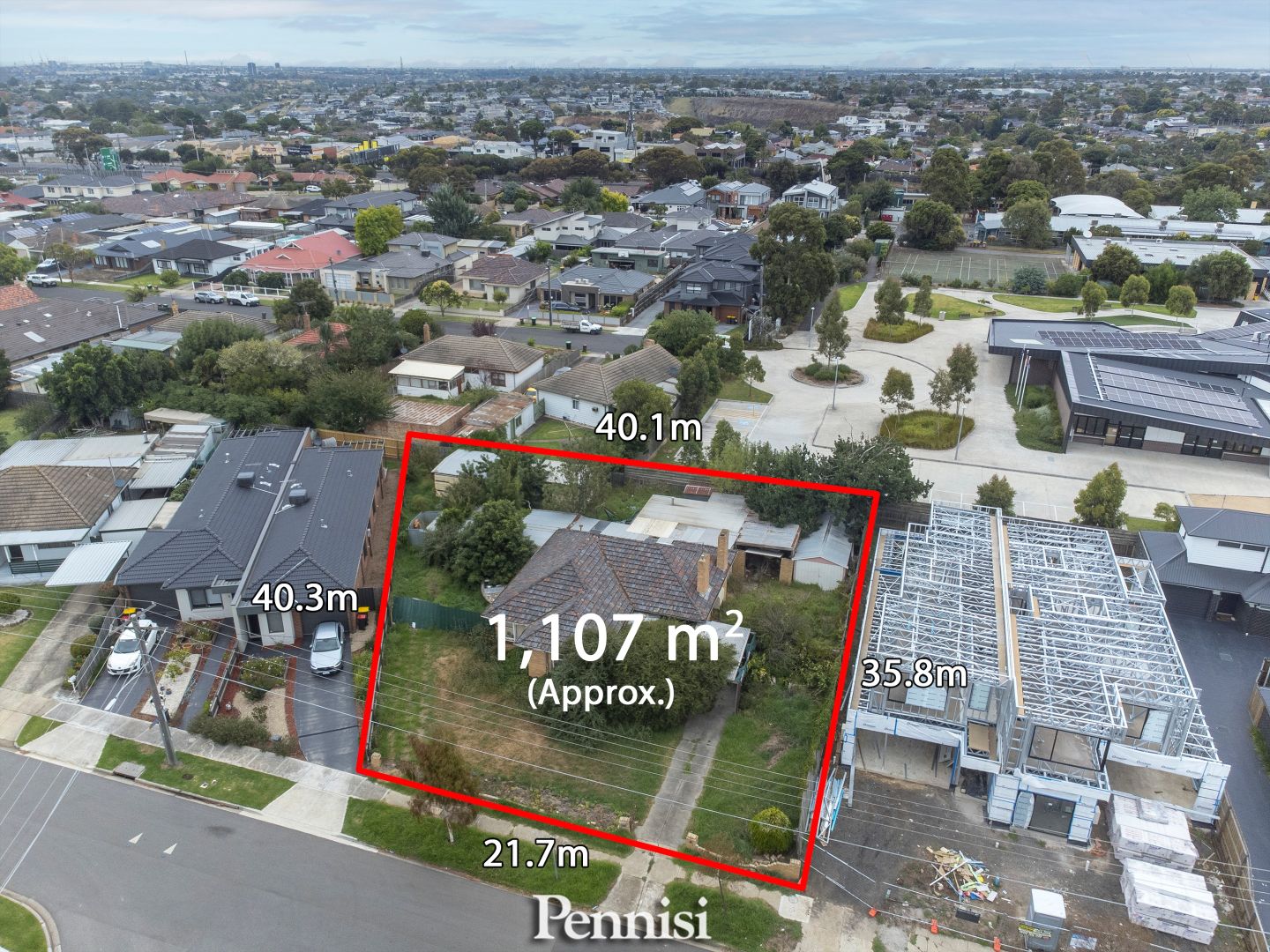 11 Laurence Avenue, Airport West VIC 3042, Image 1