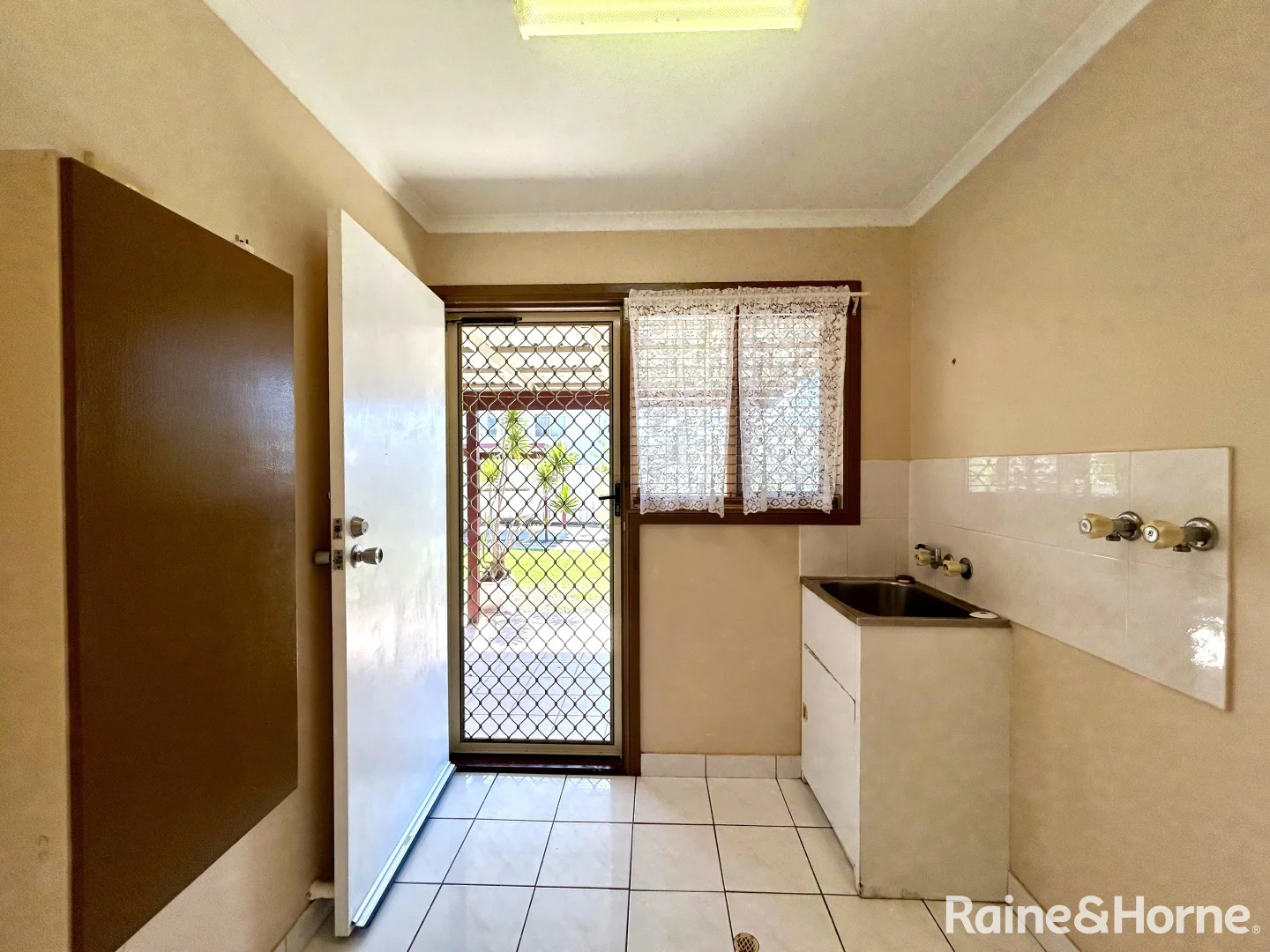Additional image 12 of 22a Blamey Street, Avenell Heights QLD 4670