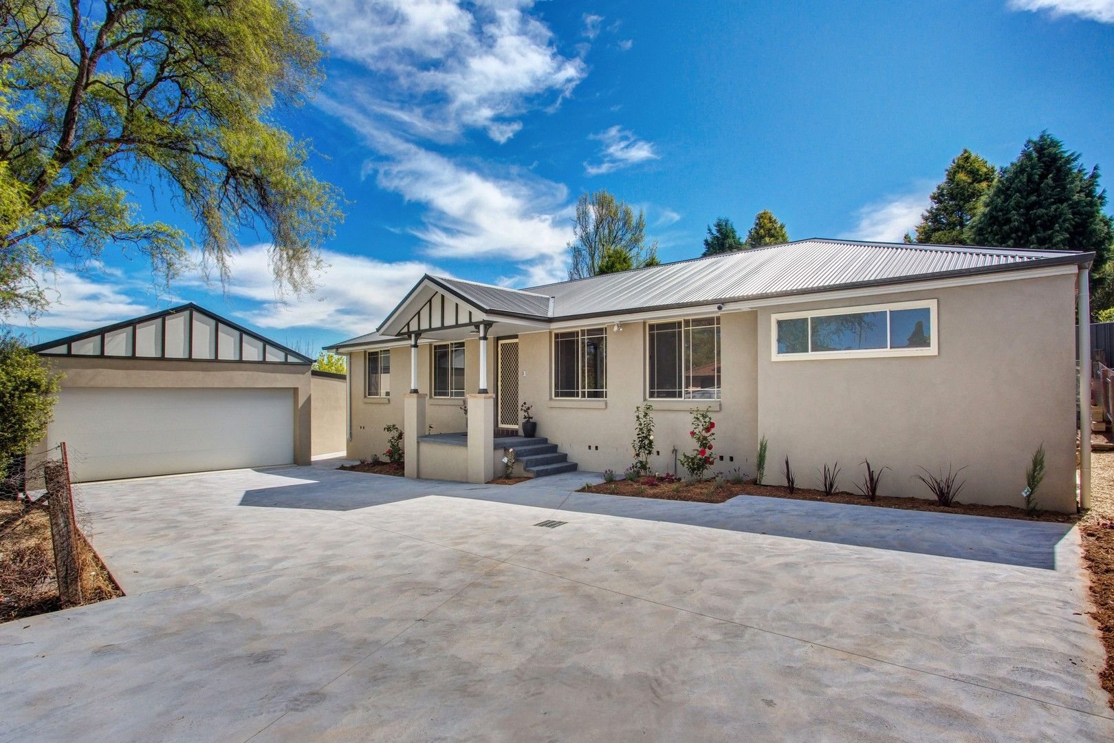 4 bedrooms House in 26B Simon Place MOSS VALE NSW, 2577