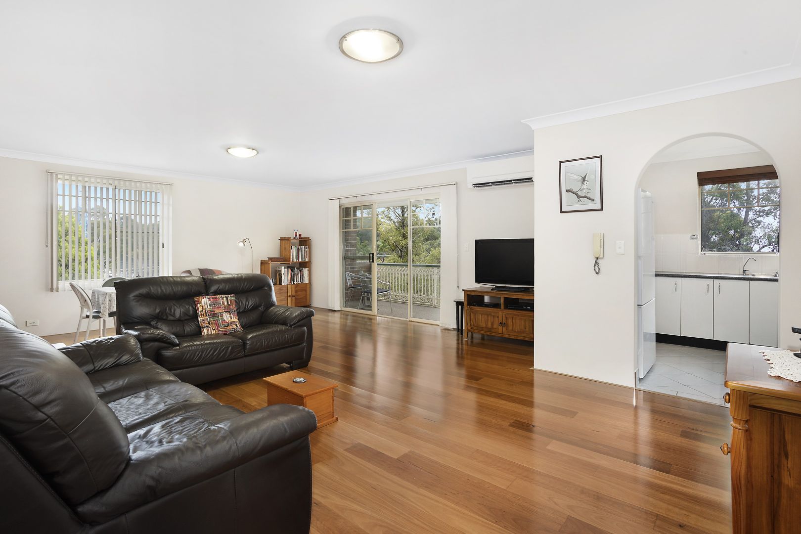 9/102-106 Flora Street, Sutherland NSW 2232, Image 1