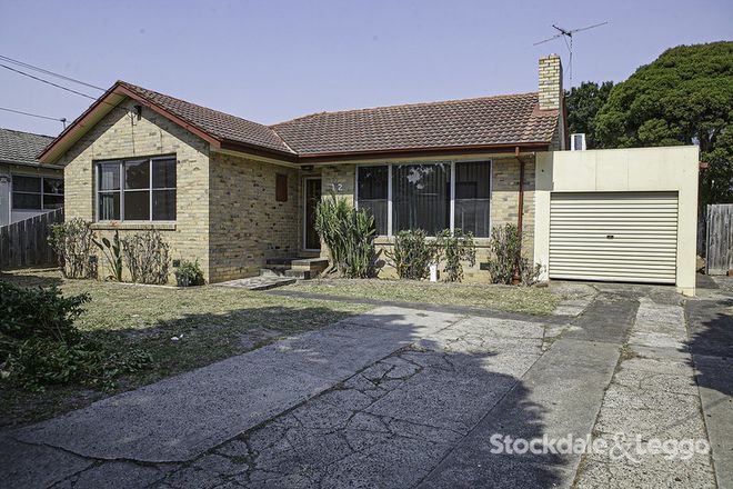 Picture of 12 Pyrus Court, DOVETON VIC 3177