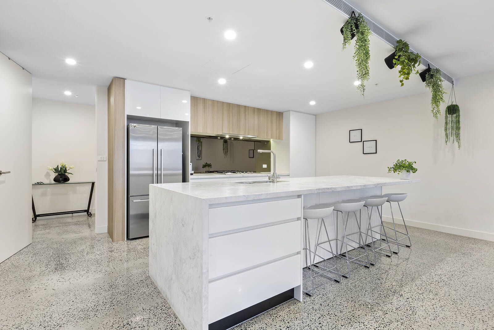 101/1150 Toorak Road, Camberwell VIC 3124, Image 2