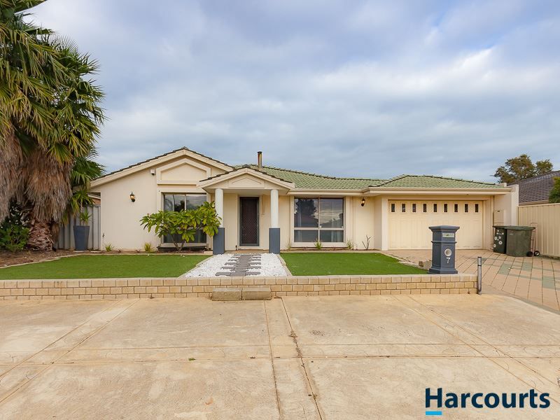 7 Thistle Grove, Currambine WA 6028