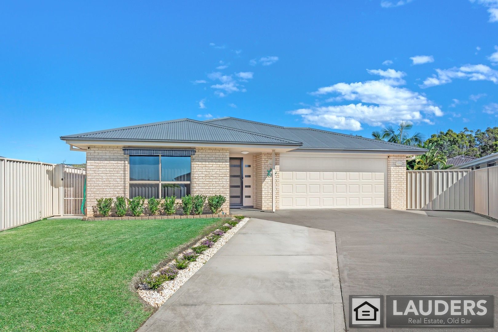 4 Curlew Place, Old Bar NSW 2430, Image 0