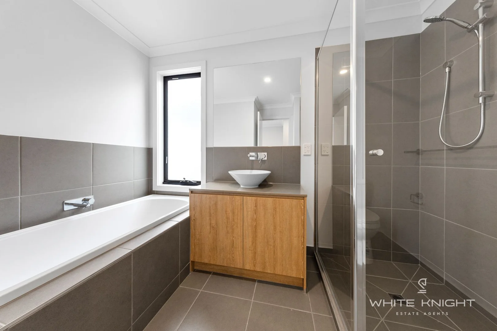 Additional image 9 of 11 Medoc Boulevard, Deanside VIC 3336