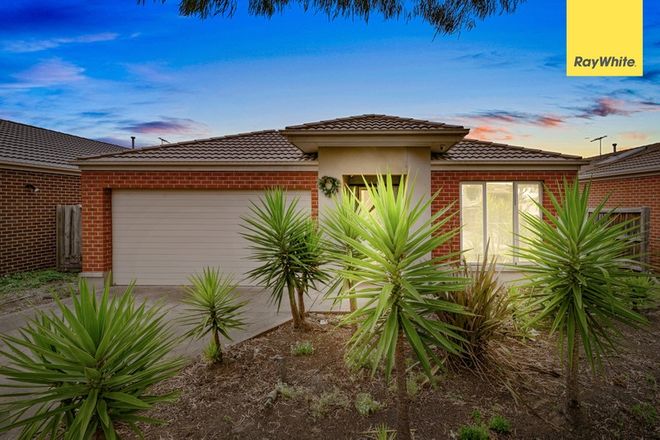 Picture of 47 Barleygrass Crescent, BROOKFIELD VIC 3338