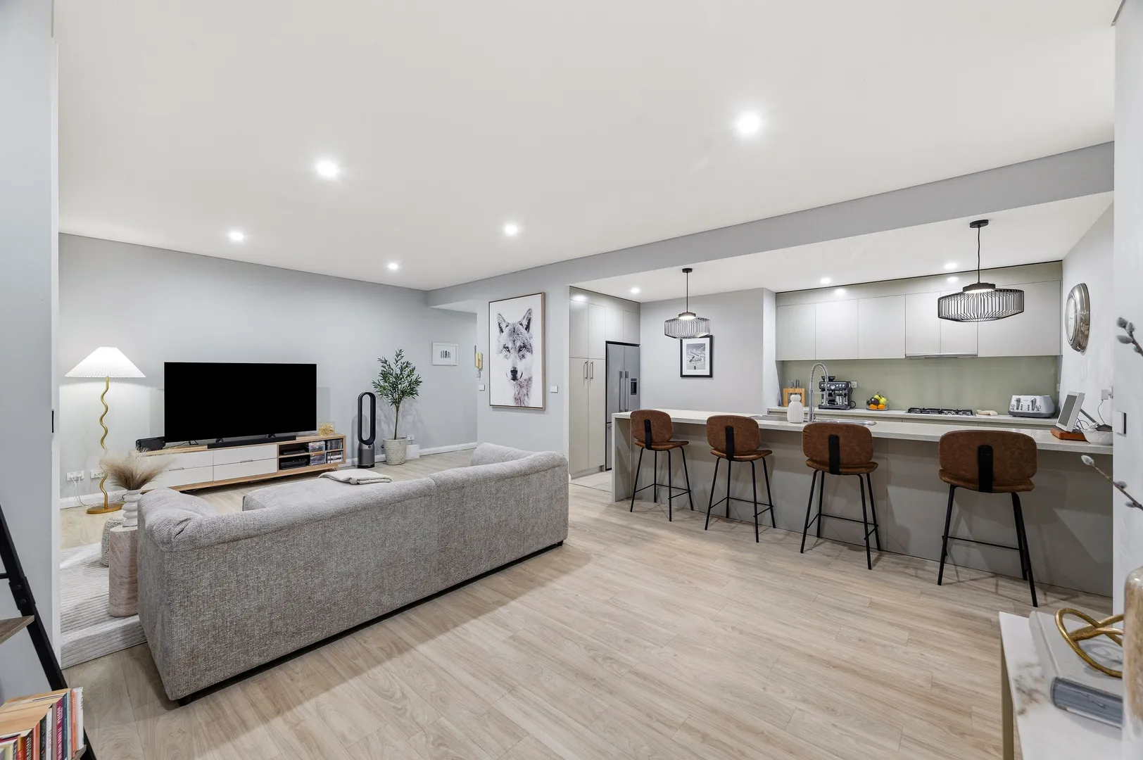 Premium Lakeside Sophistication - Widok 5