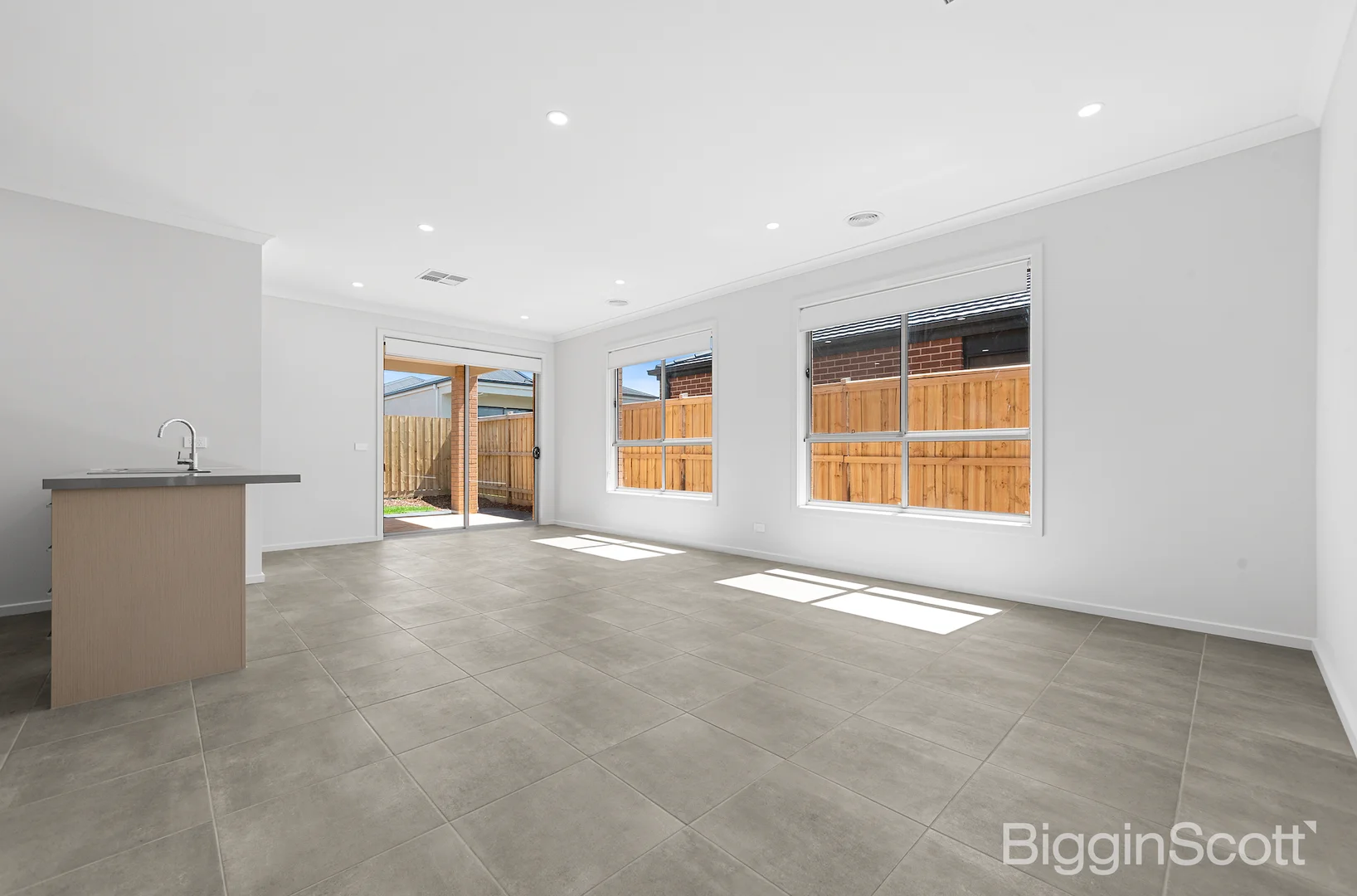 Additional image 13 of 6 Loch Street, Thornhill Park VIC 3335