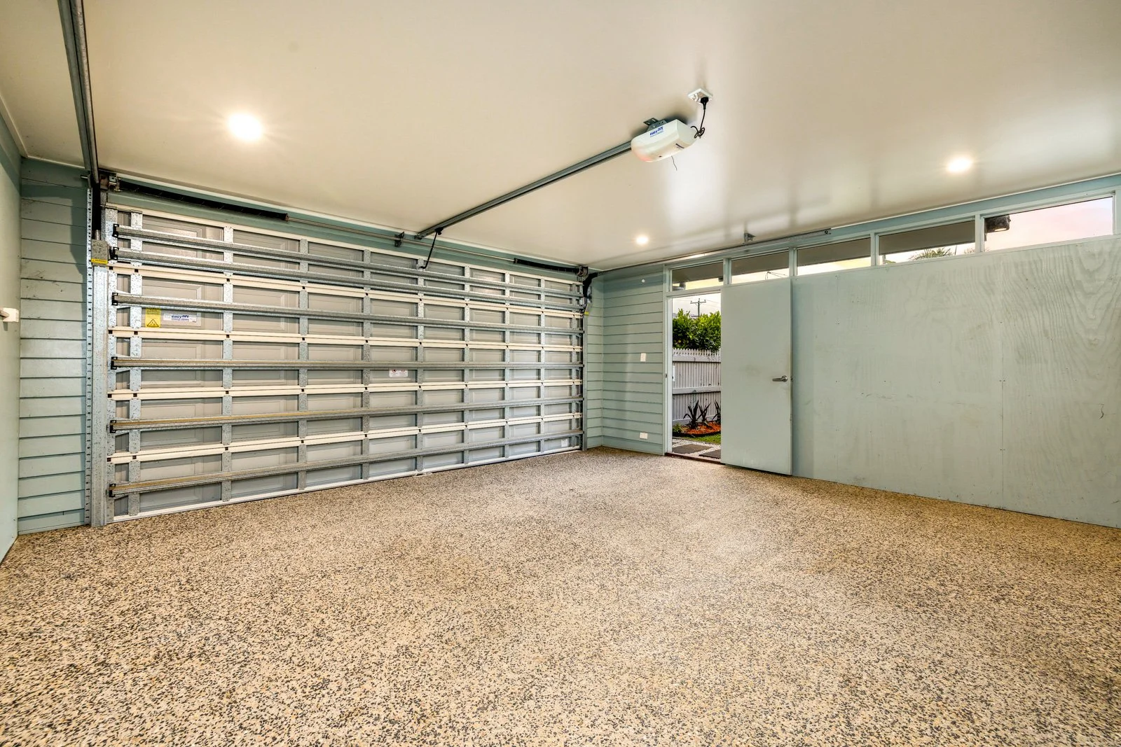 Additional image 16 of 2/64A Tills Street, Westcourt QLD 4870