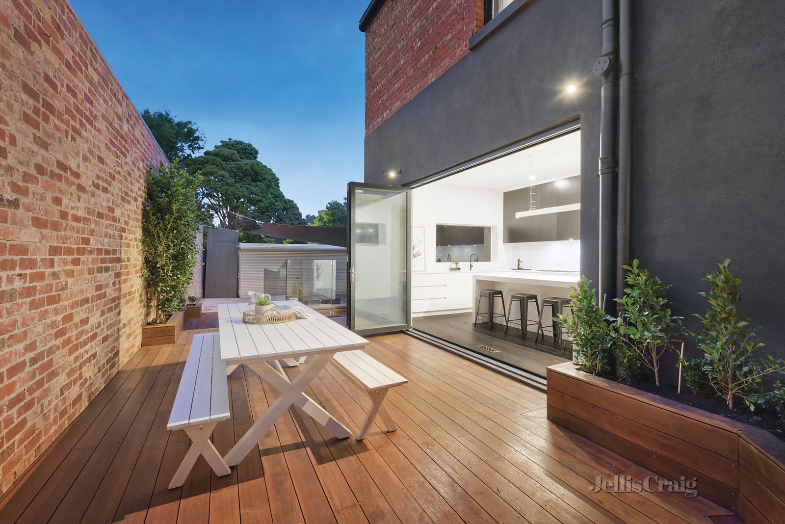 10 Mcilwrick Street, Prahran VIC 3181, Image 2