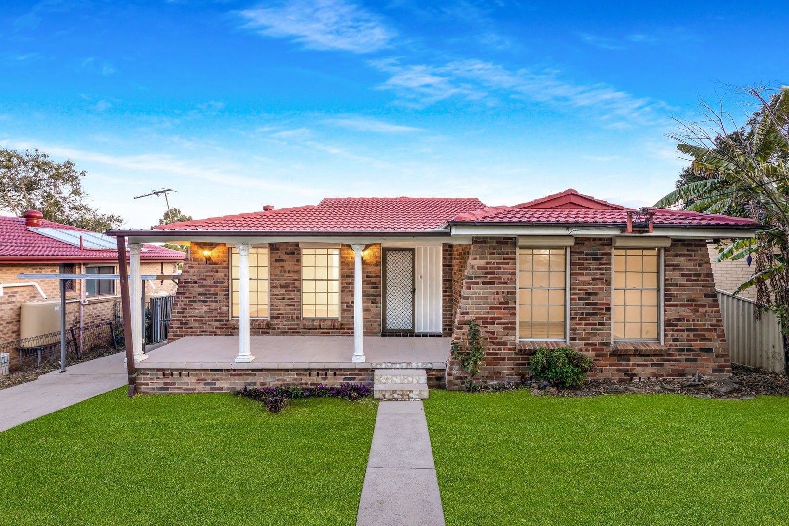 3 bedrooms House in 55 Vardys Road LALOR PARK NSW, 2147