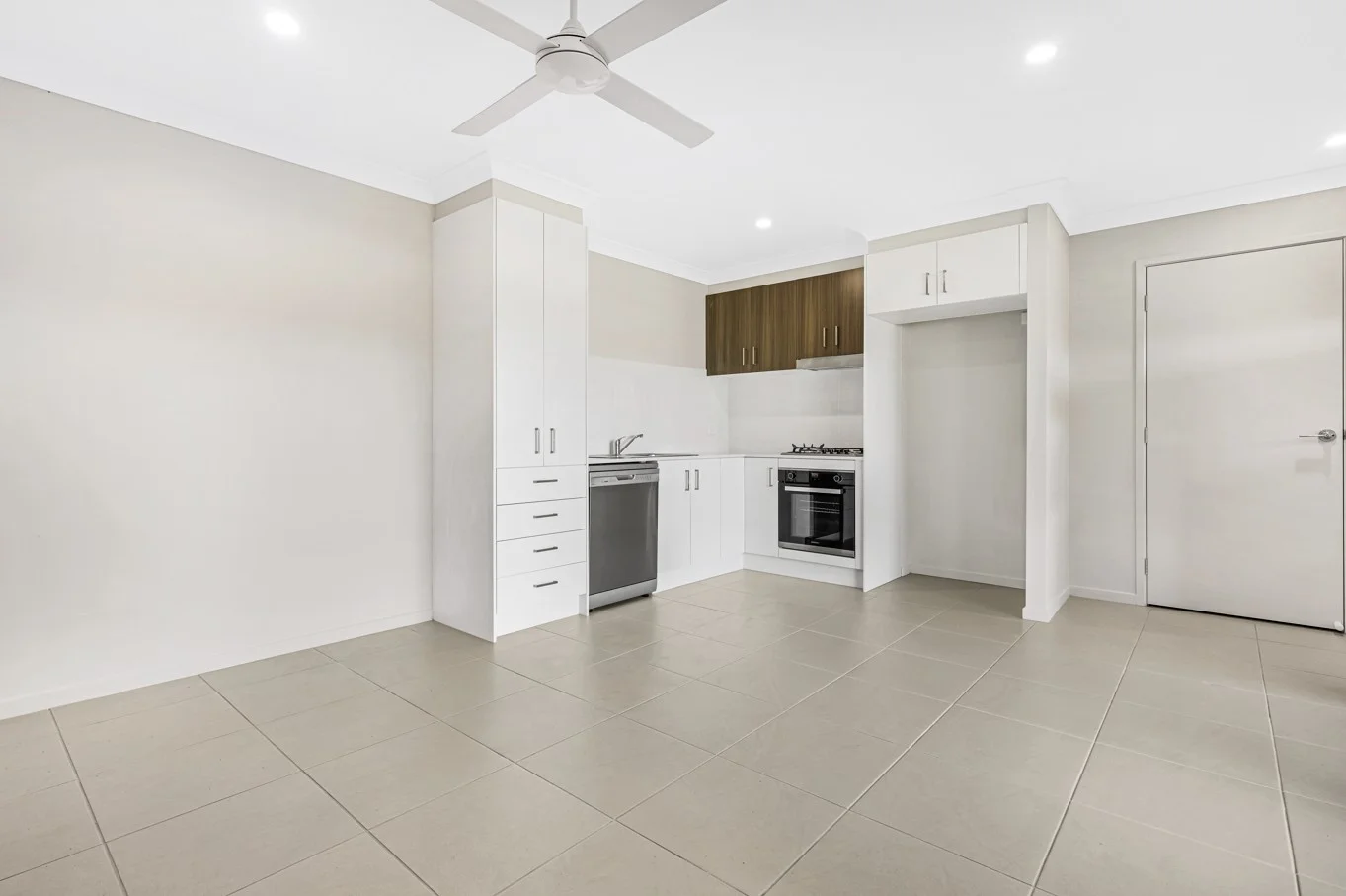 Additional image 2 of 2/15 Jersey Close, Tamworth NSW 2340