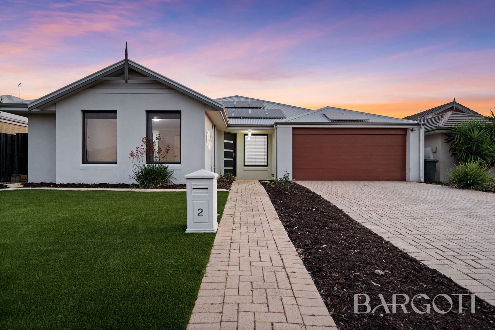 4 bedrooms House in 2 Branxholme Terrace ELLENBROOK WA, 6069
