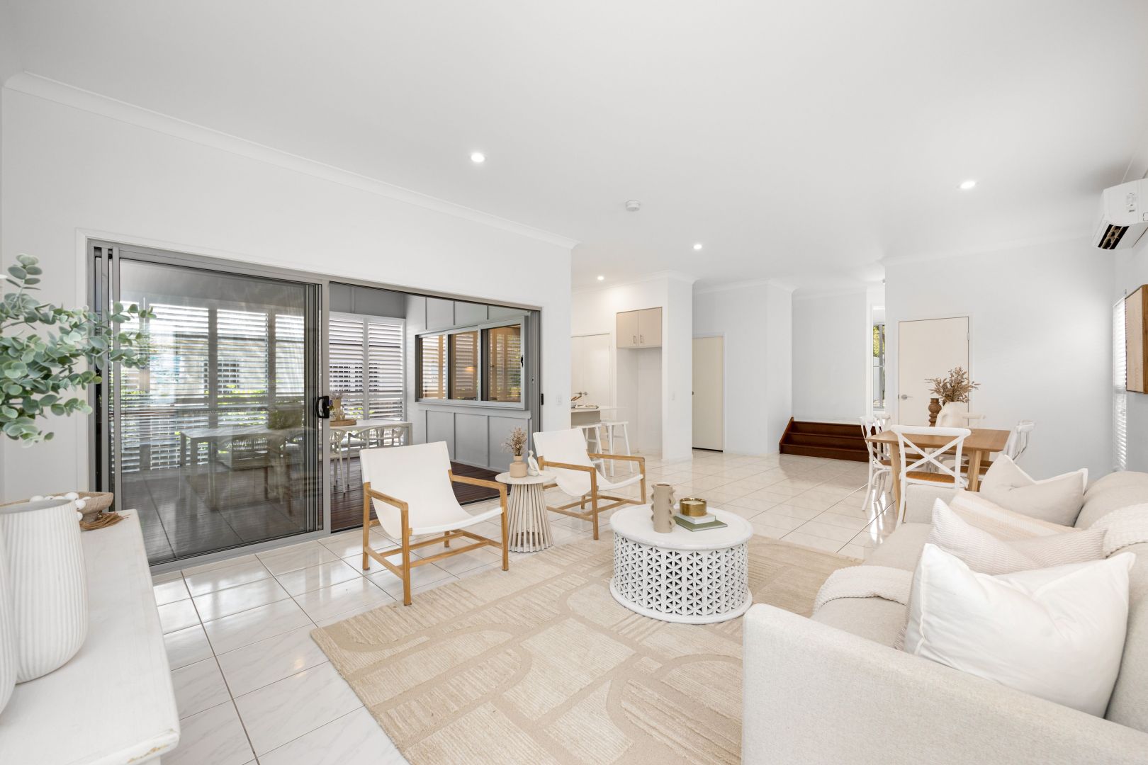 15 Jevons Street, The Gap QLD 4061, Image 2