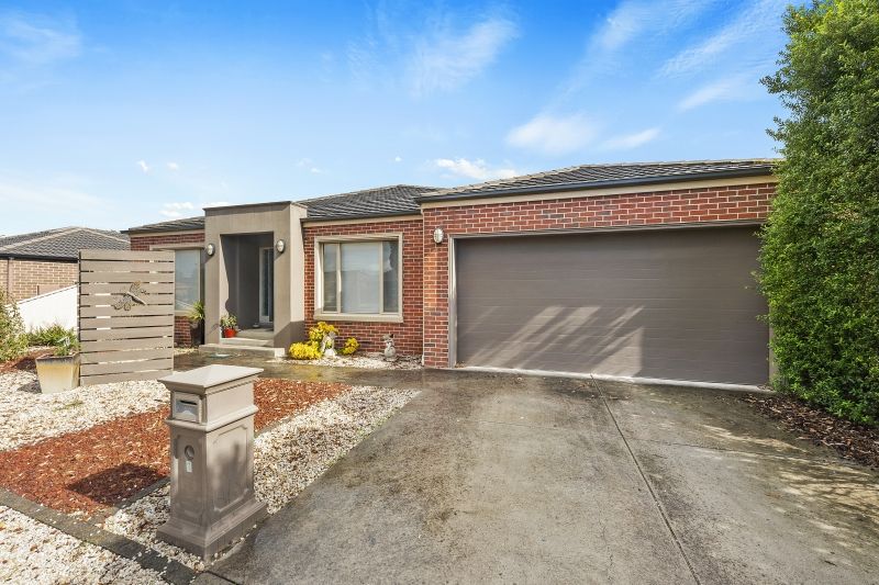 4 bedrooms House in 3 Robilliard Way SEBASTOPOL VIC, 3356