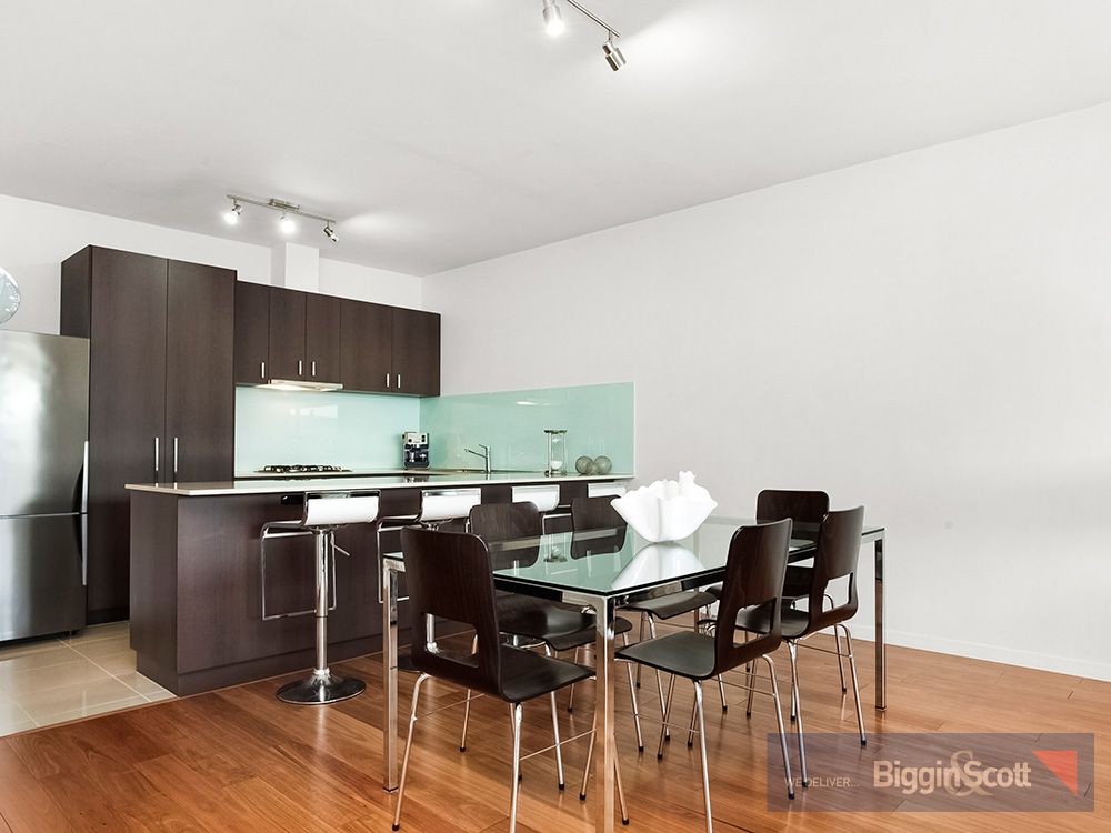 4/4 Saltriver Place, Footscray VIC 3011, Image 1