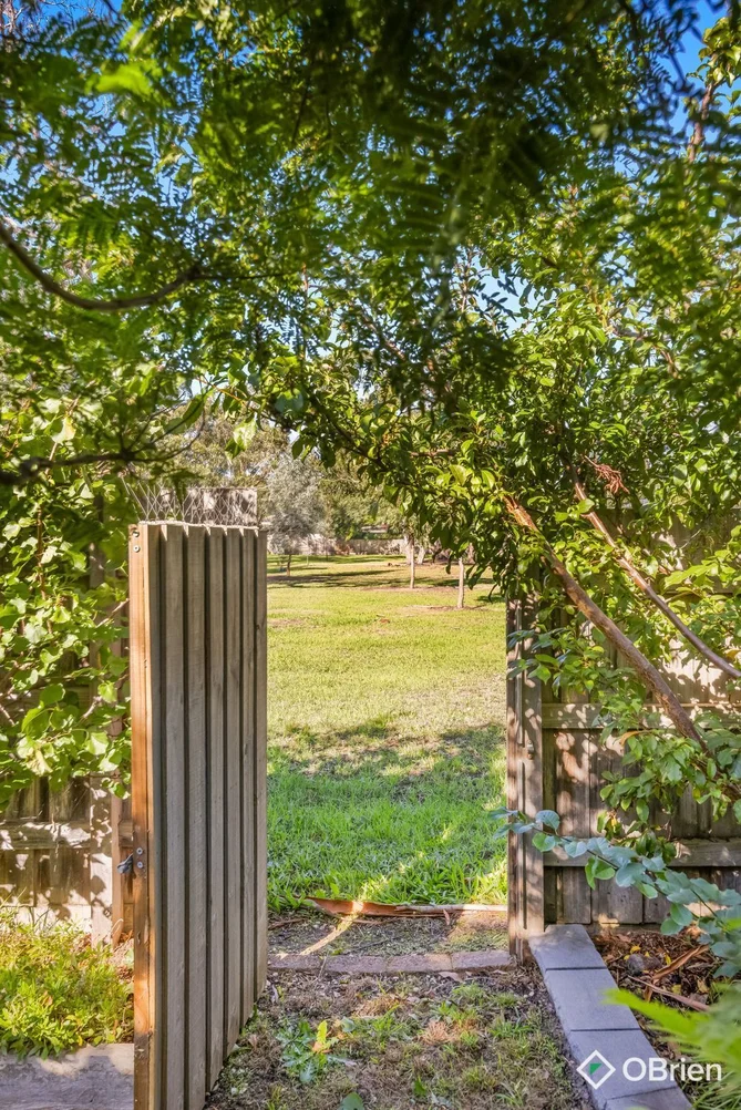 Additional image 20 of 4 Zara Court, Frankston VIC 3199