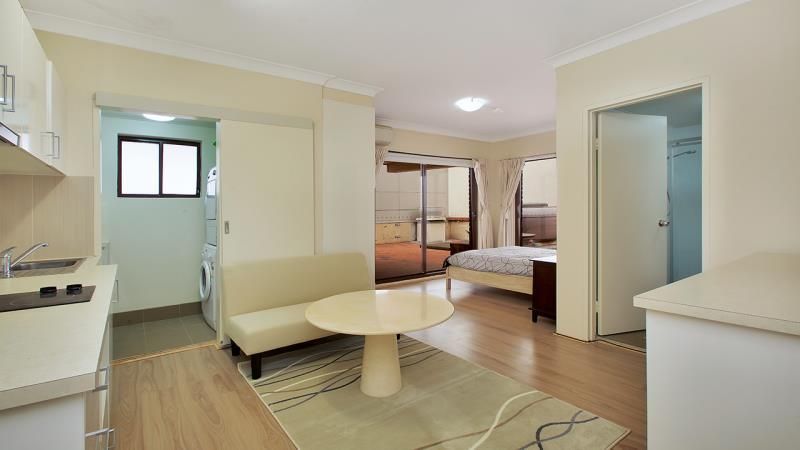 1 bedrooms Apartment / Unit / Flat in 4/126-130 Roscoe Street BONDI BEACH NSW, 2026