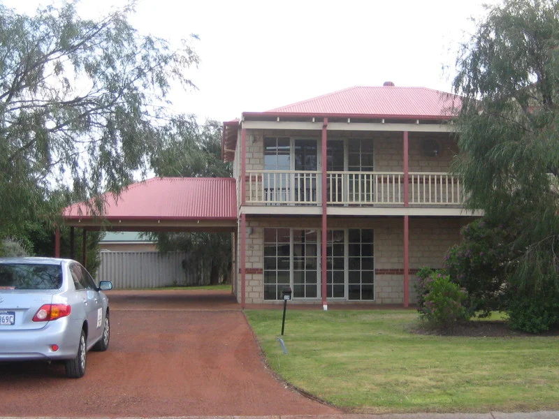 Primary image of 39 Marshall Street, Quindalup WA 6281