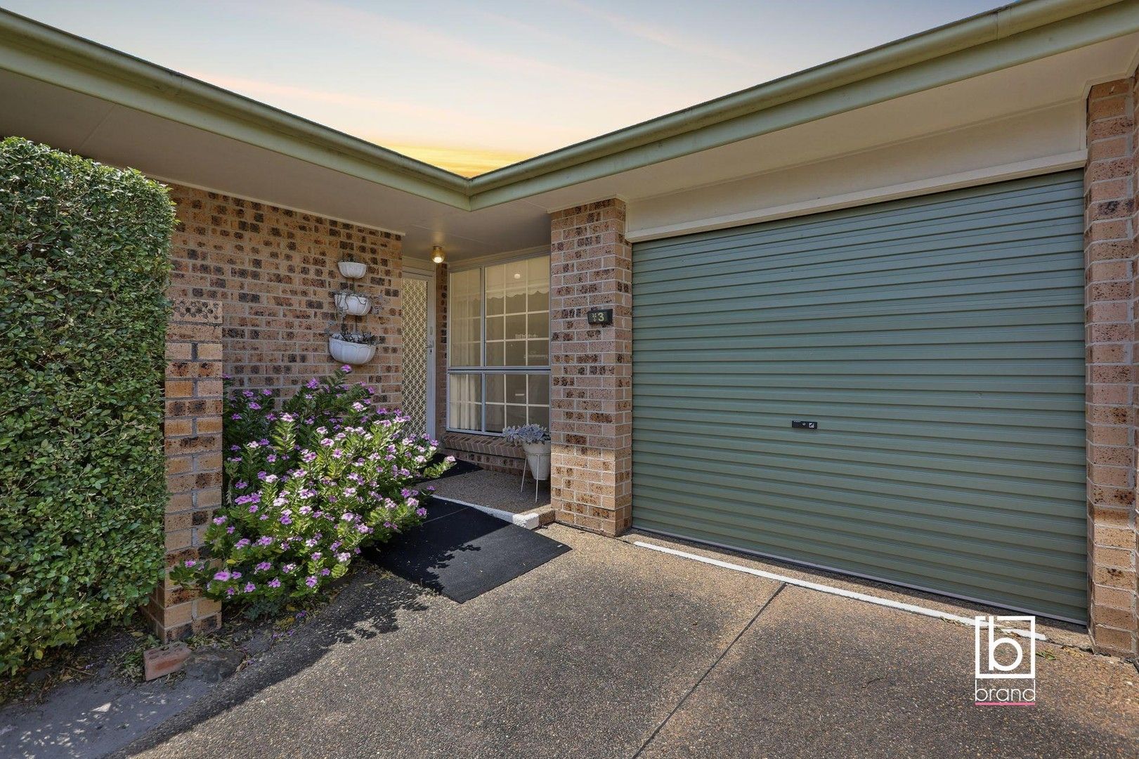 2 bedrooms Villa in 3/2-4 James Road TOUKLEY NSW, 2263