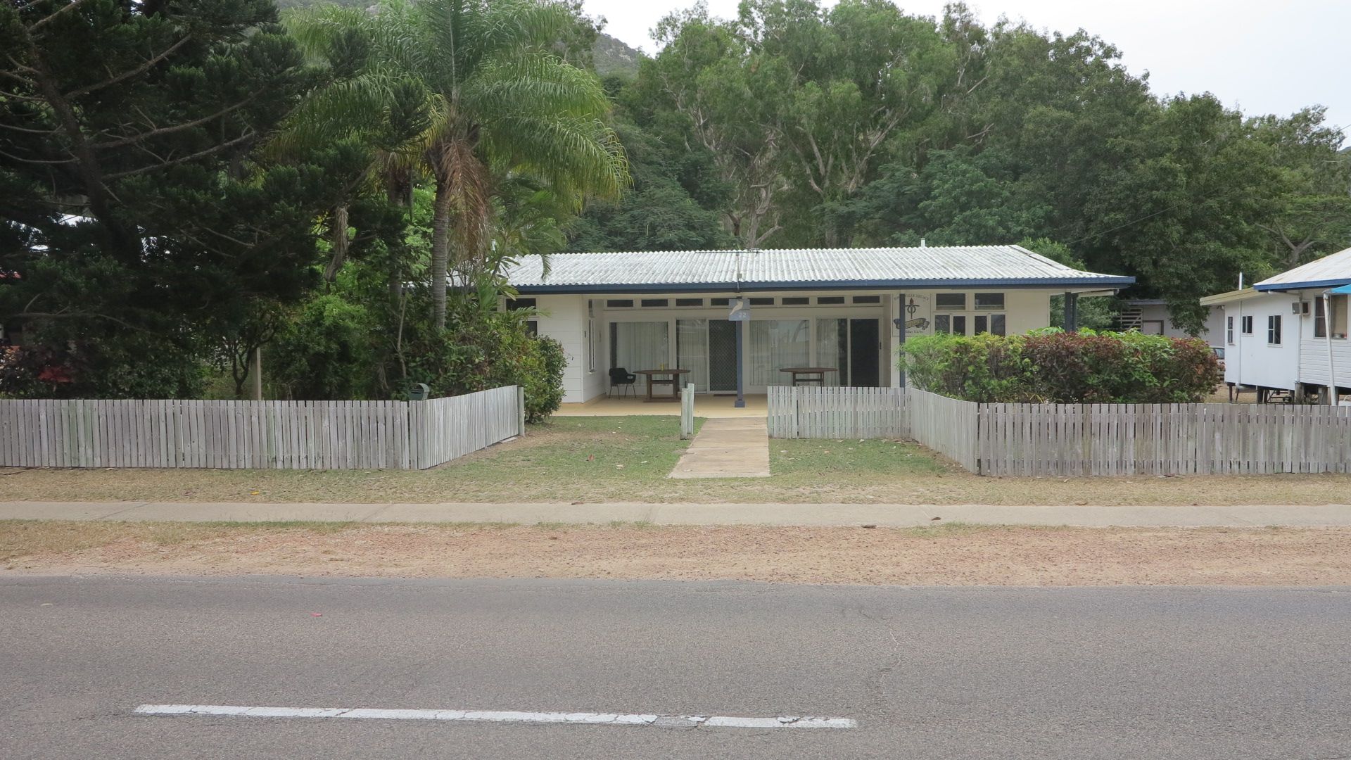 22 Marine Parade, Arcadia QLD 4819, Image 1