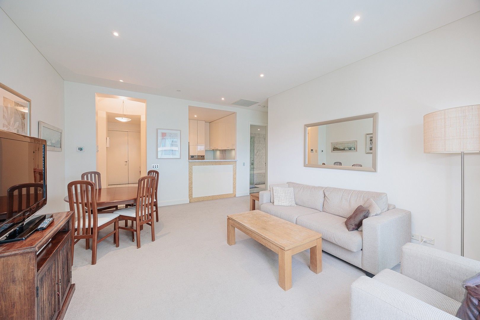 1 bedrooms Apartment / Unit / Flat in 104/350 St Kilda Road MELBOURNE VIC, 3000