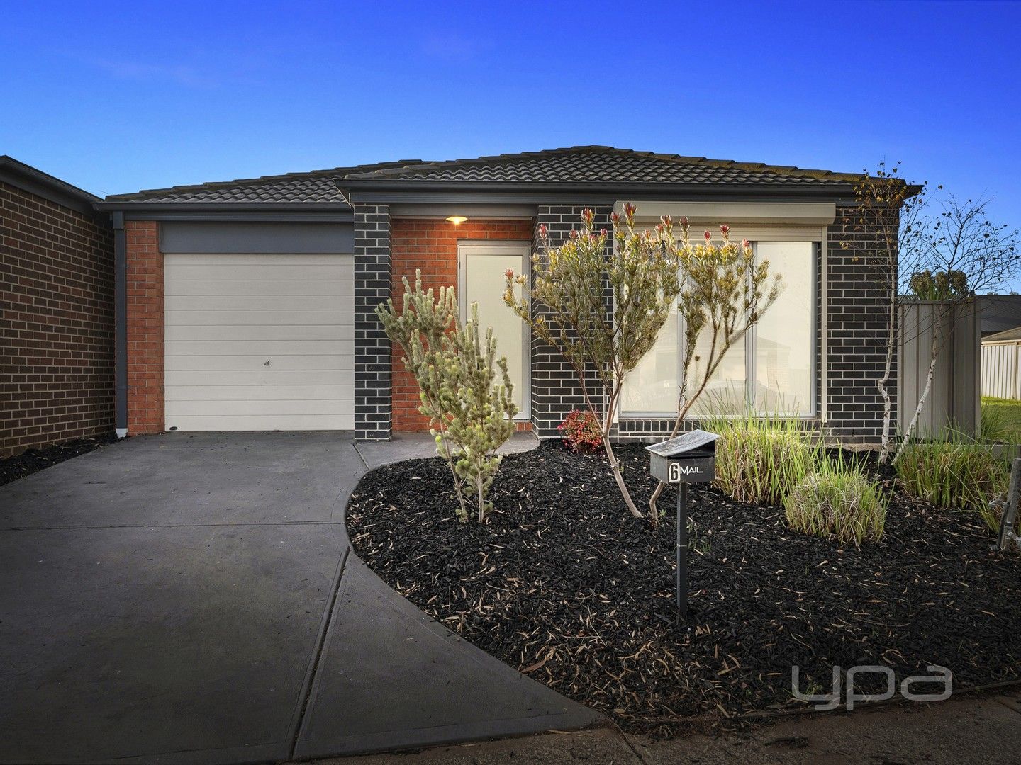 6 Raven Street, Brookfield VIC 3338, Image 0