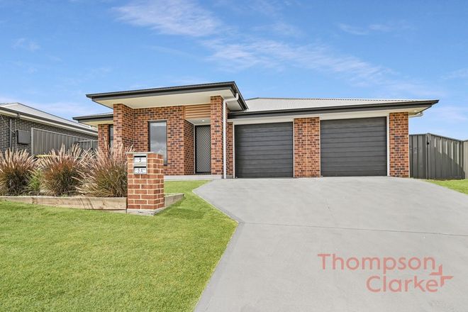 Picture of 5 & 5A Tanzanite Street, RUTHERFORD NSW 2320