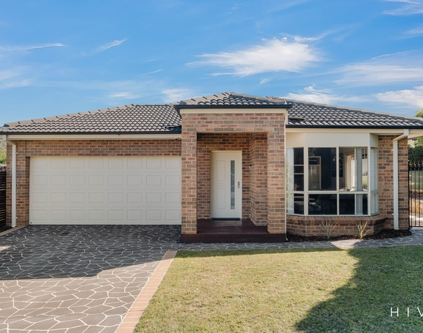 13 John James Loop, Macgregor ACT 2615