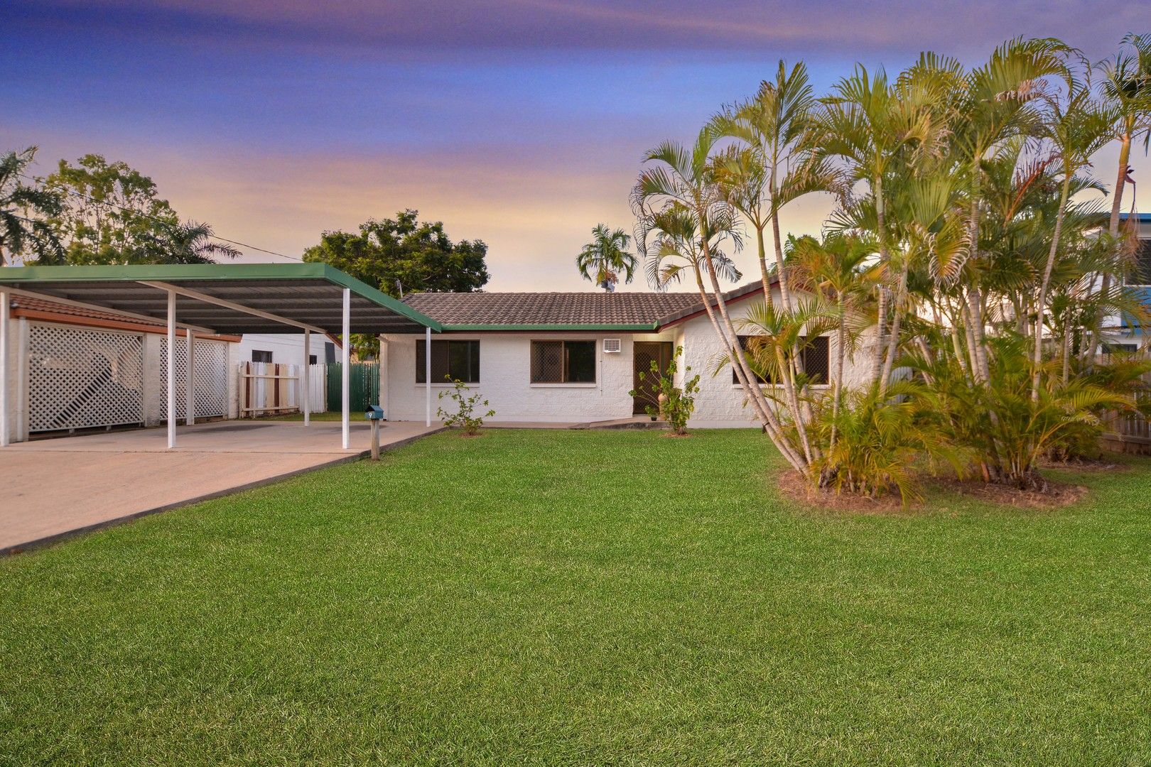 3 bedrooms House in 9 Salina Drive KELSO QLD, 4815