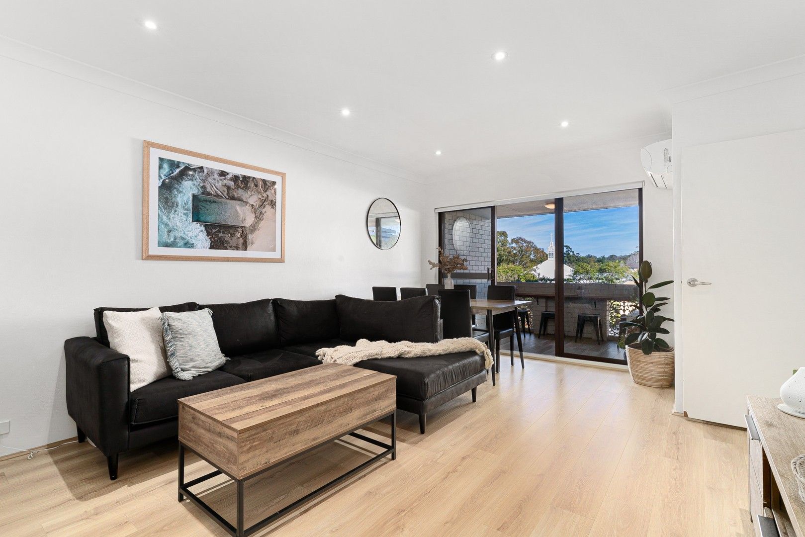 2 bedrooms Apartment / Unit / Flat in 15/86-88 Karimbla Road MIRANDA NSW, 2228