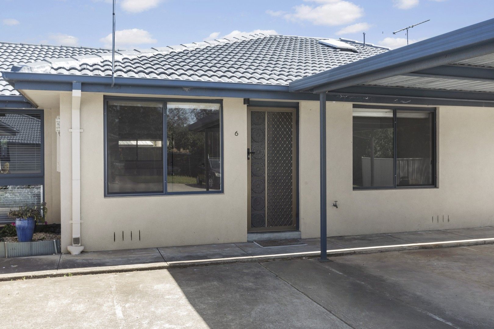 2 bedrooms Villa in 6/2 Fyans Street YARRAVILLE VIC, 3013