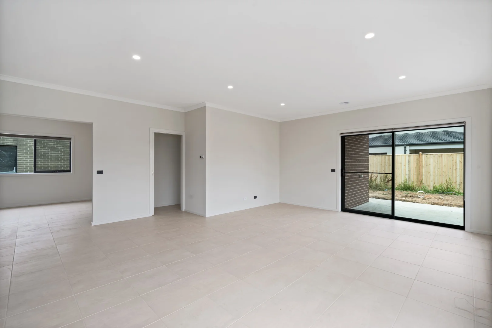 Additional image 5 of 8 Cadenza Street, Clyde VIC 3978