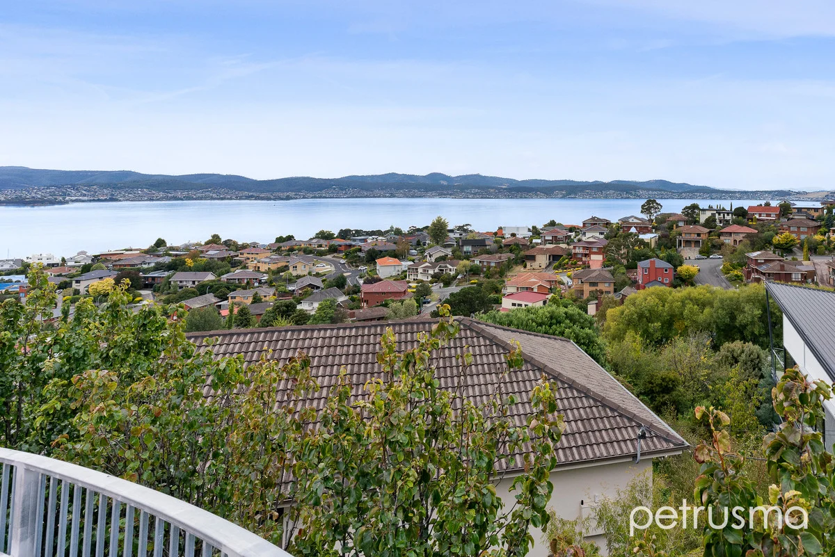 Additional image 23 of 2/323 Churchill Avenue, Sandy Bay TAS 7005
