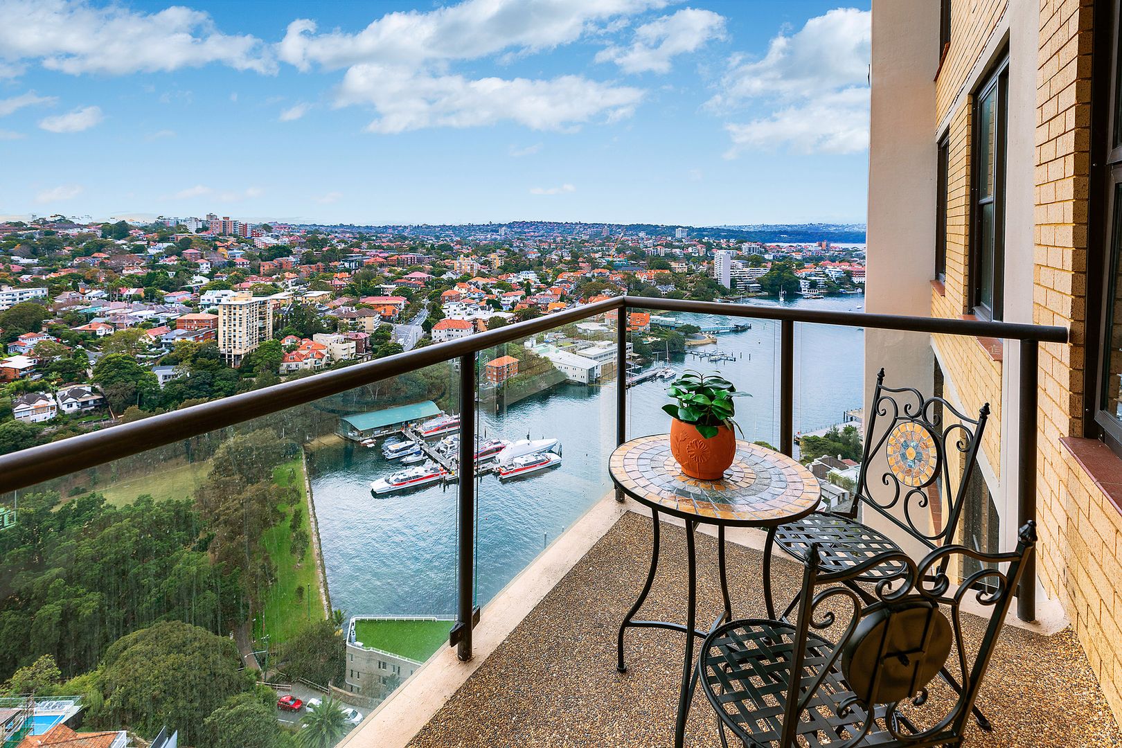 19C/50 Whaling Road, North Sydney NSW 2060