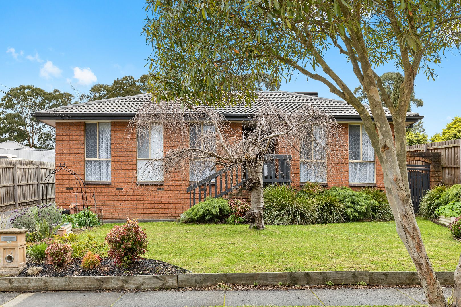 1/4 Stephen Road, Ferntree Gully VIC 3156