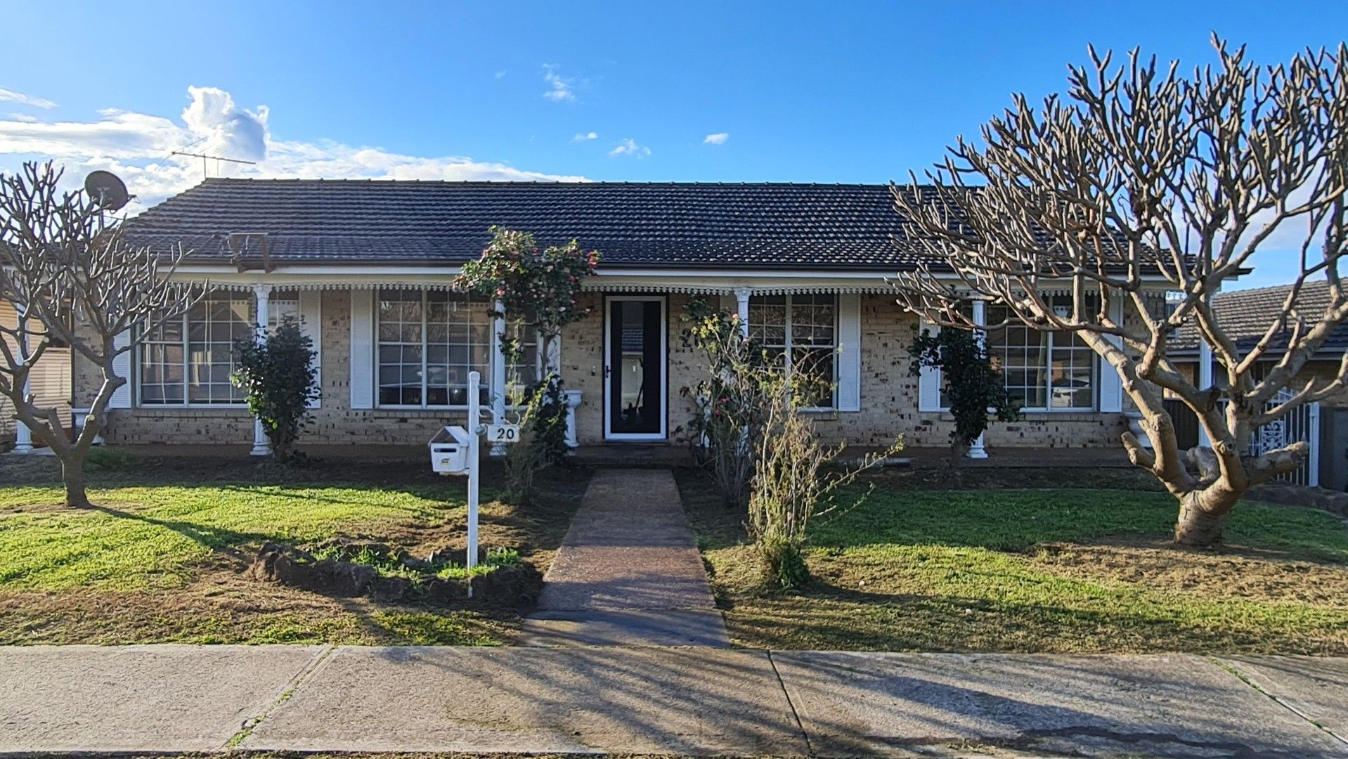 3 bedrooms House in 20 Maddecks Avenue MOOREBANK NSW, 2170