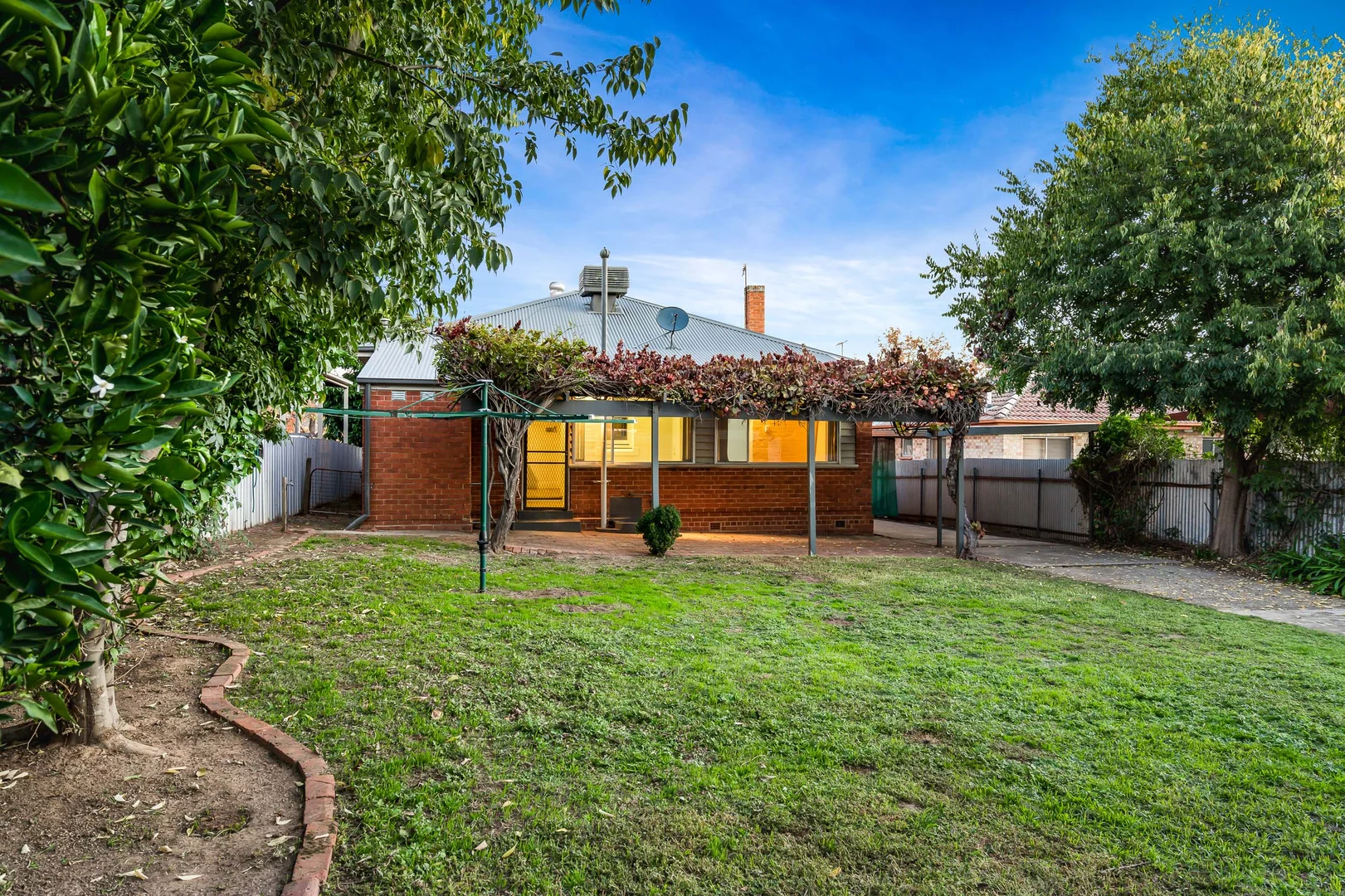 Additional image 10 of 358 Centenary Street, East Albury NSW 2640