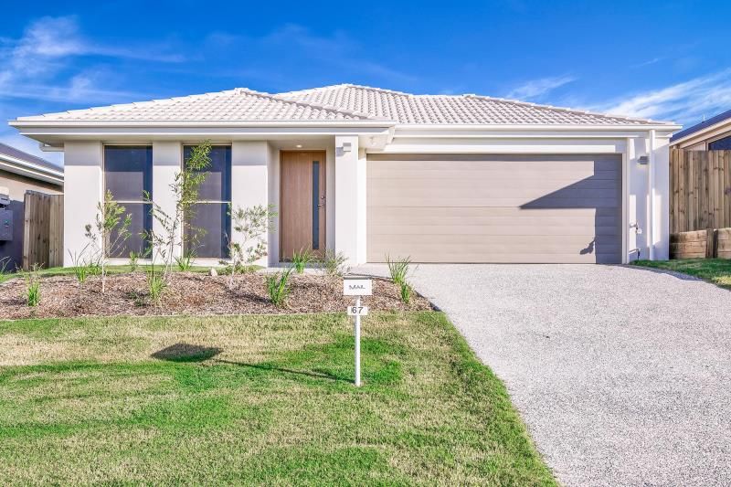 4 bedrooms House in 67 Woodrose Circuit PIMPAMA QLD, 4209