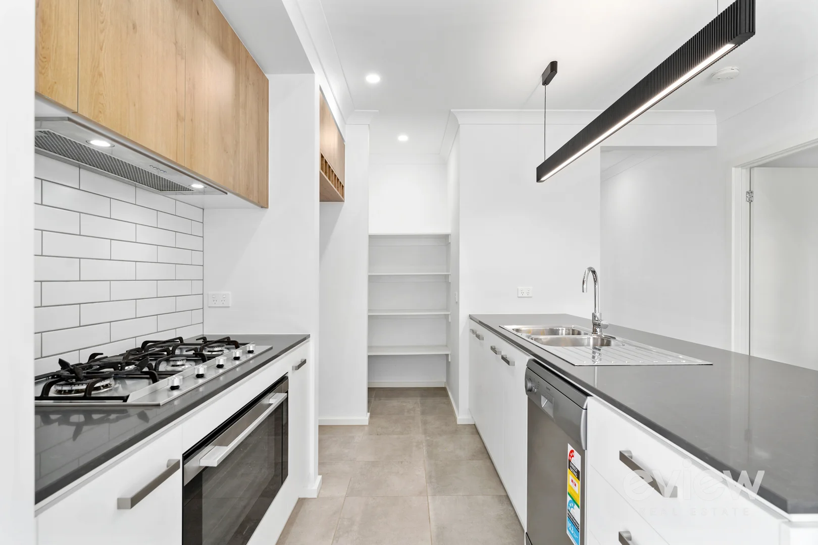 Additional image 5 of 39 Coldstream Avenue, Werribee VIC 3030