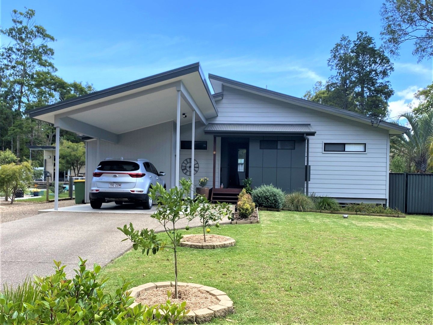 21 Pecan Street, Macleay Island QLD 4184, Image 0