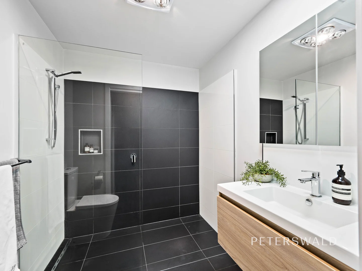 Additional image 12 of 318A Lenah Valley Road, Lenah Valley TAS 7008