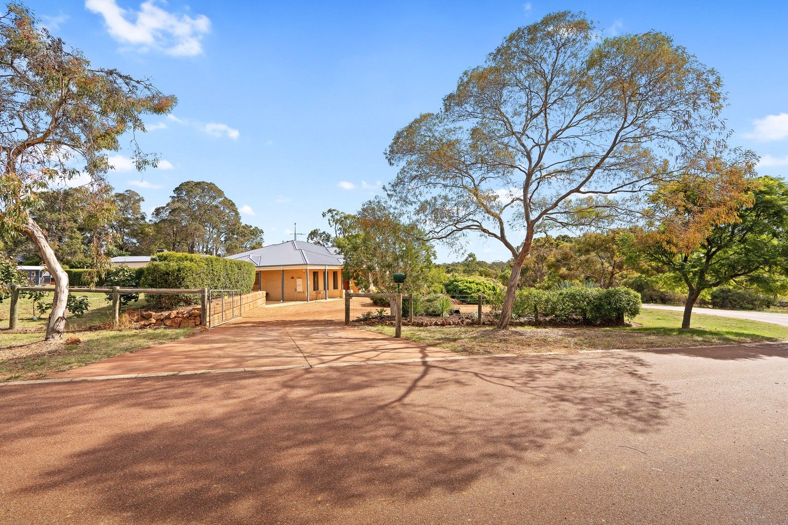 12 Cartland Court, Bedfordale WA 6112, Image 0