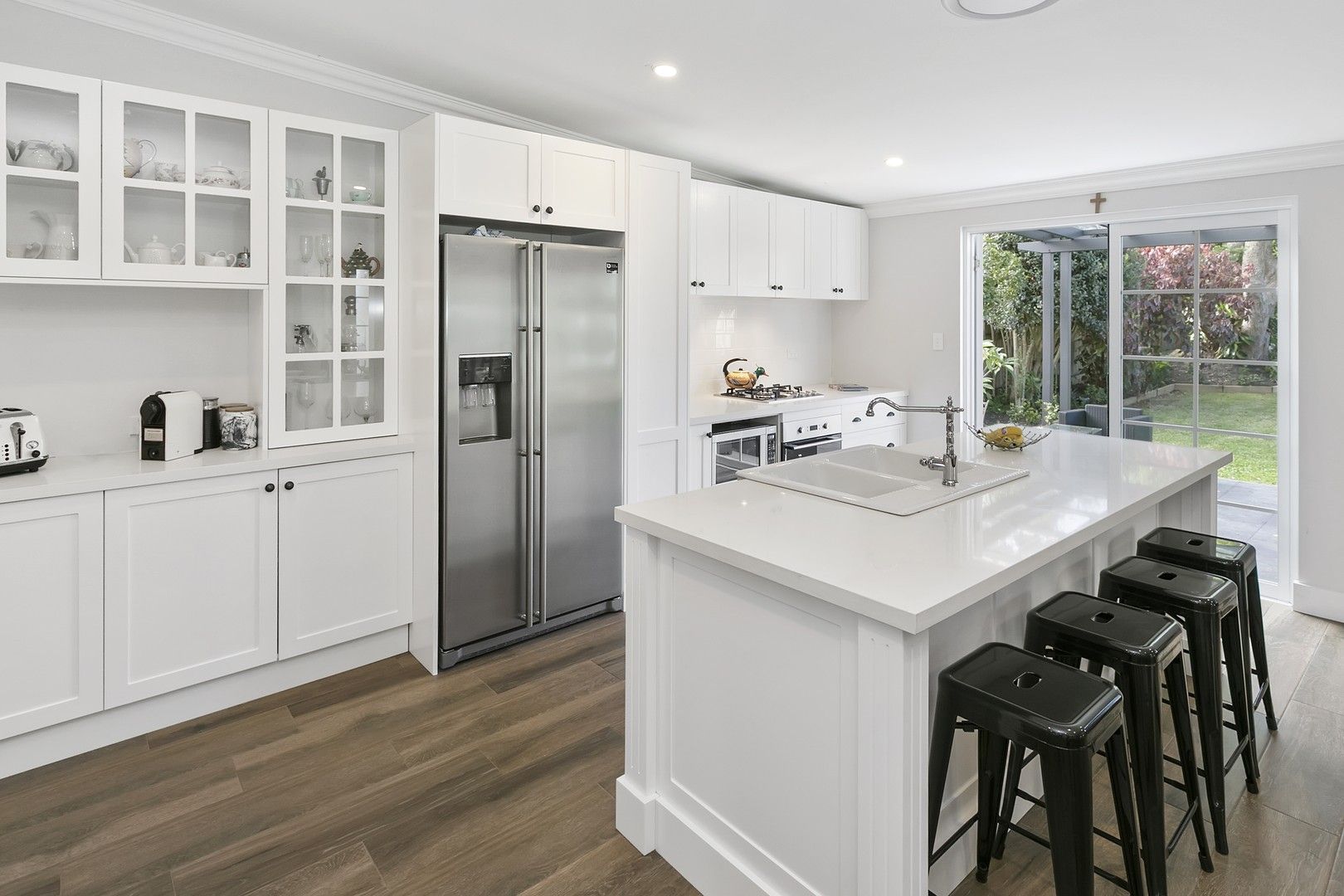 4 bedrooms House in 64 Parr Parade NARRAWEENA NSW, 2099