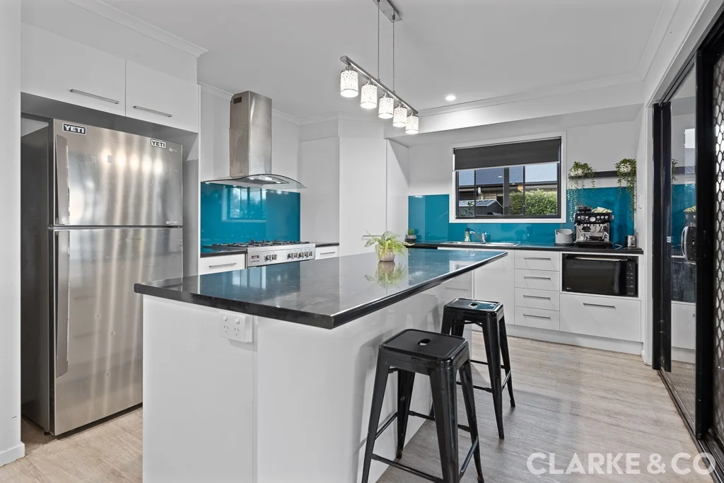 Additional image 2 of 33 Clark Avenue, Glass House Mountains QLD 4518