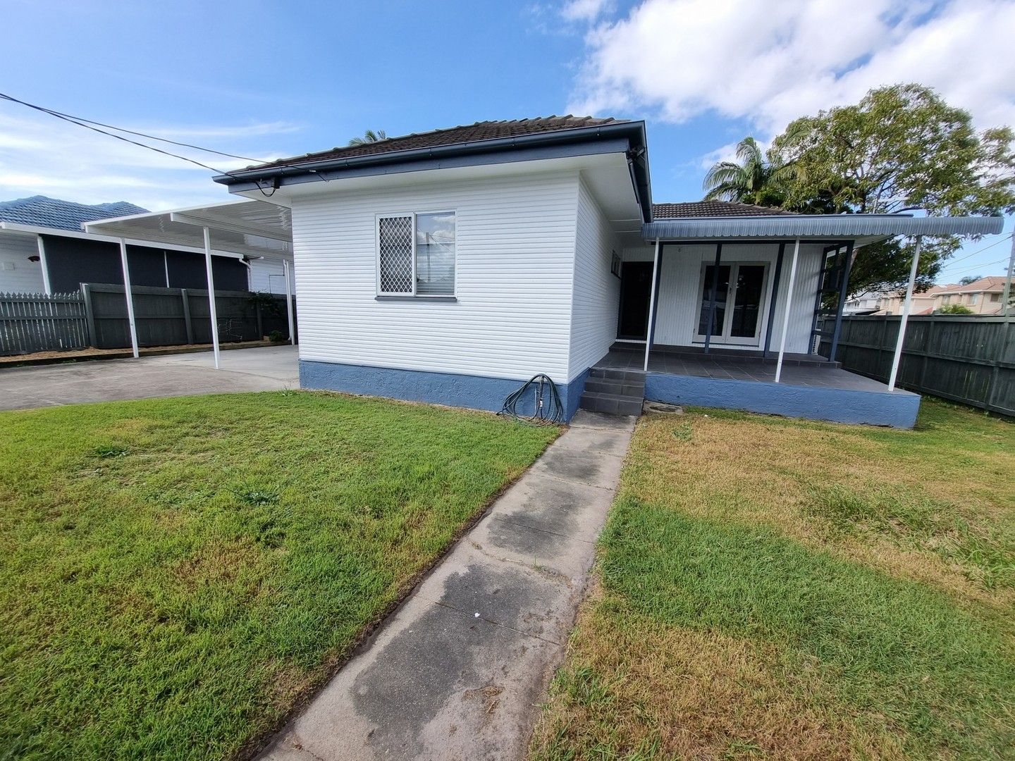 2 bedrooms House in 54 Elizabeth Avenue CLONTARF QLD, 4019
