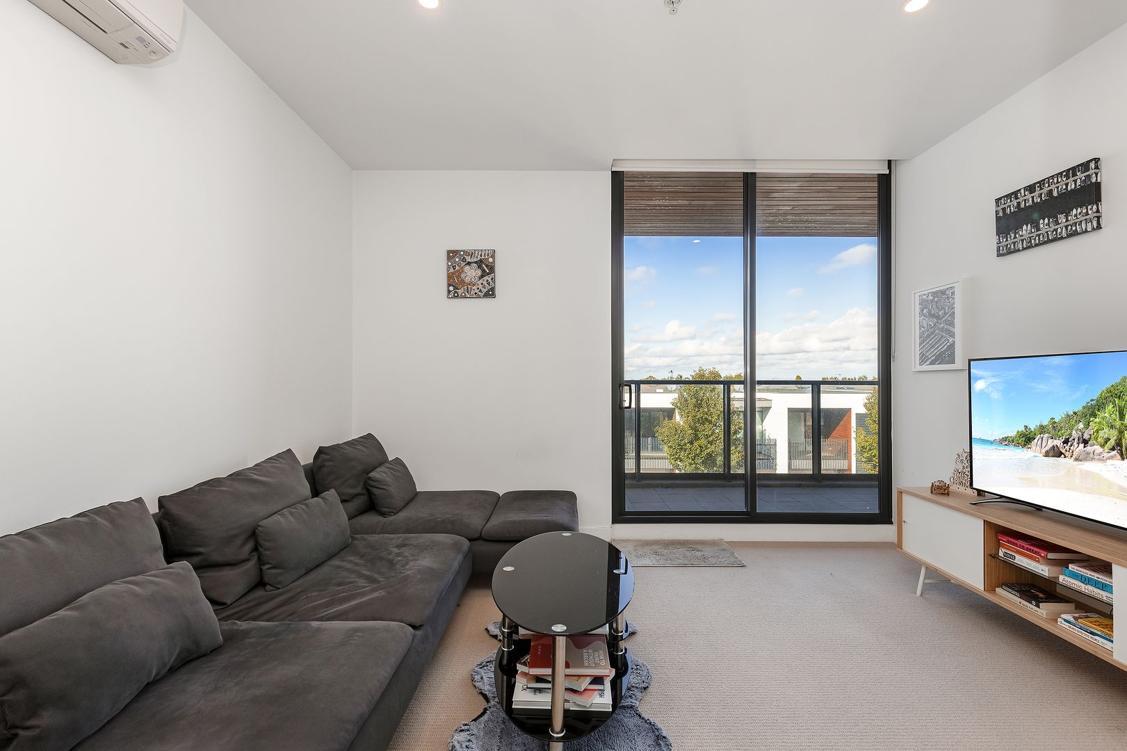 202/2 Clarkson Court, Clayton VIC 3168, Image 1