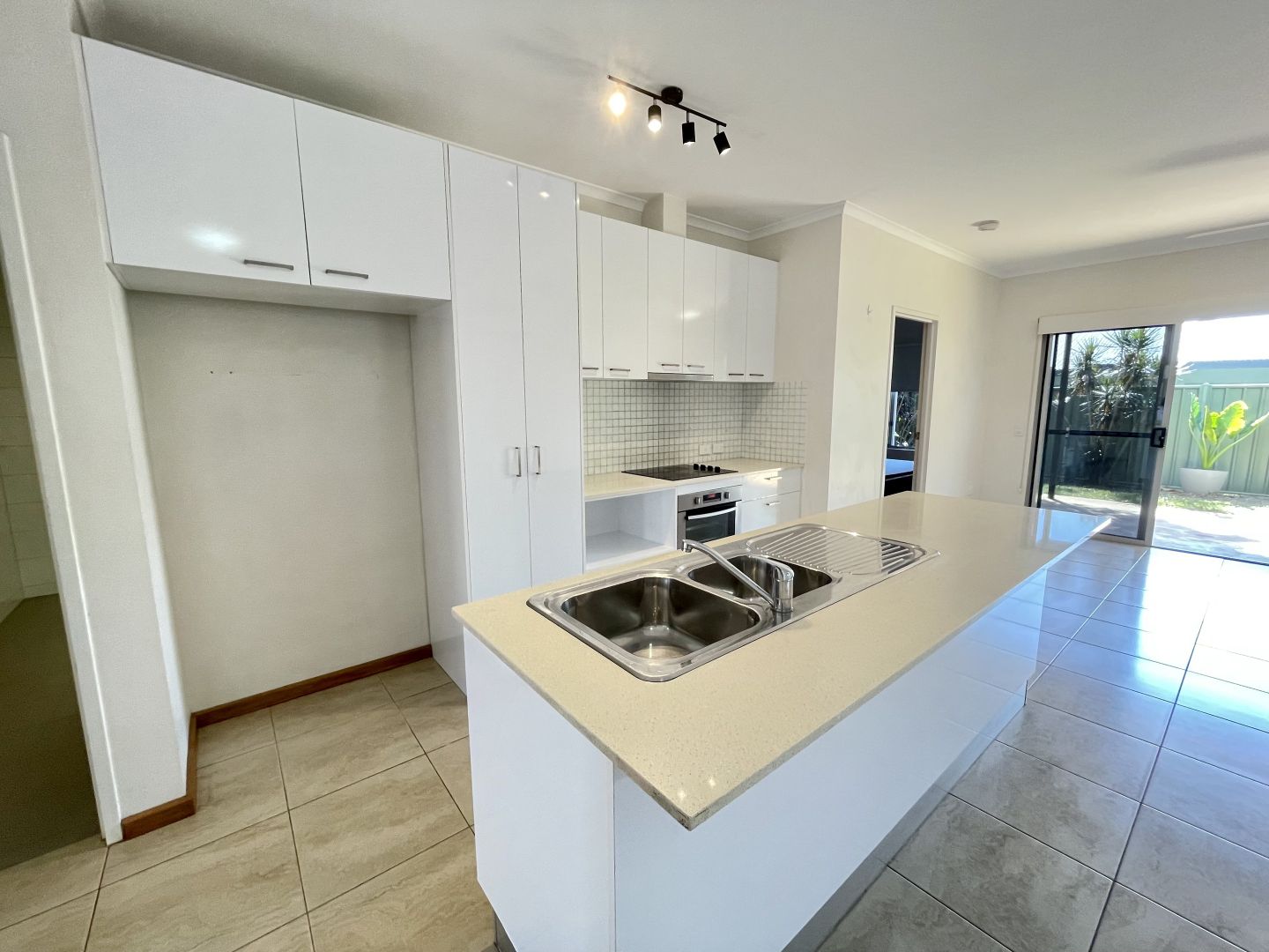 41/69 Boulter Road, Berrimah NT 0828 Apartment For Rent 600 Domain