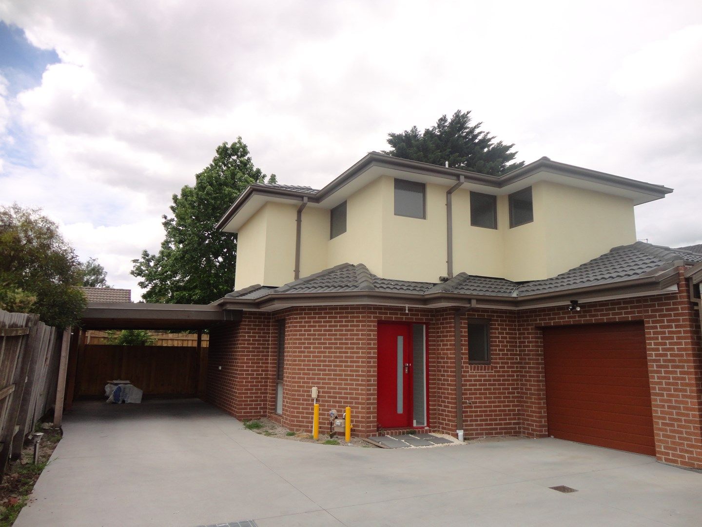 3 bedrooms Townhouse in 2/6 Arunta Crescent CLAYTON SOUTH VIC, 3169